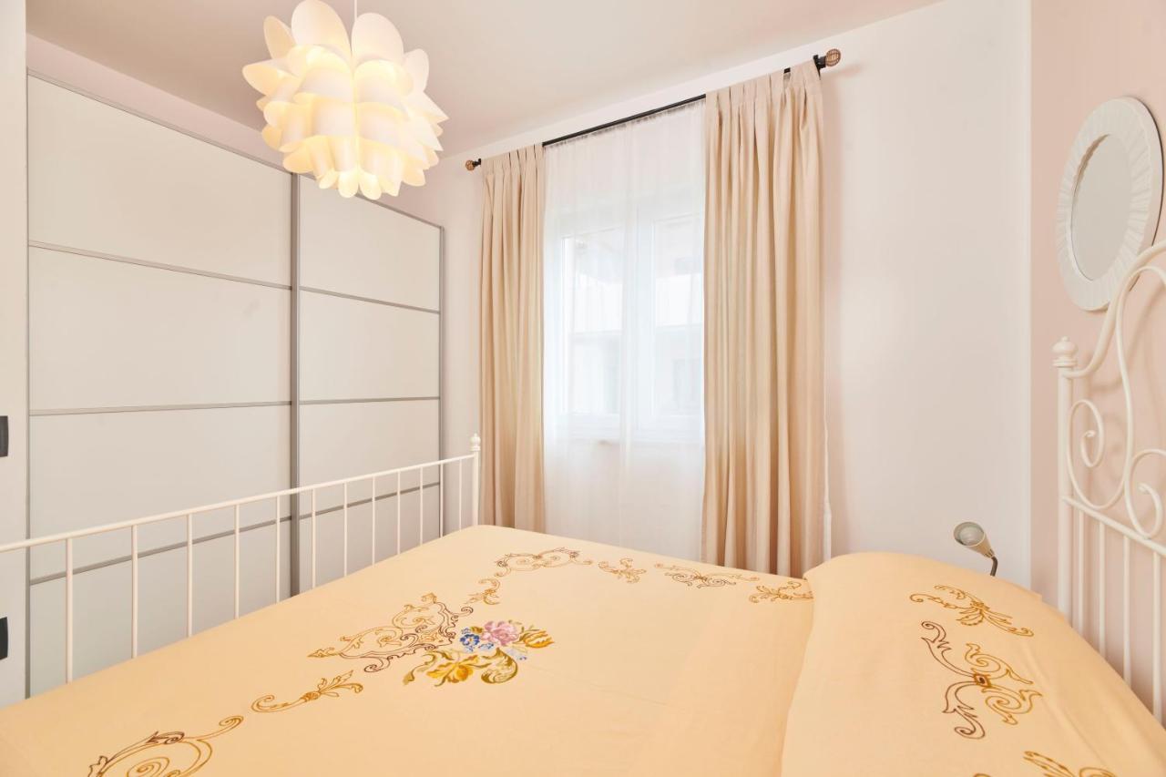 Villa Ax Umag Exterior foto